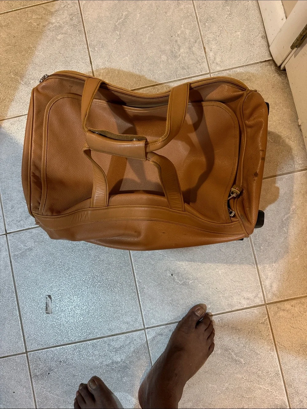 Longchamp Tan Brown Leather-Look Men’s Travel Duffel